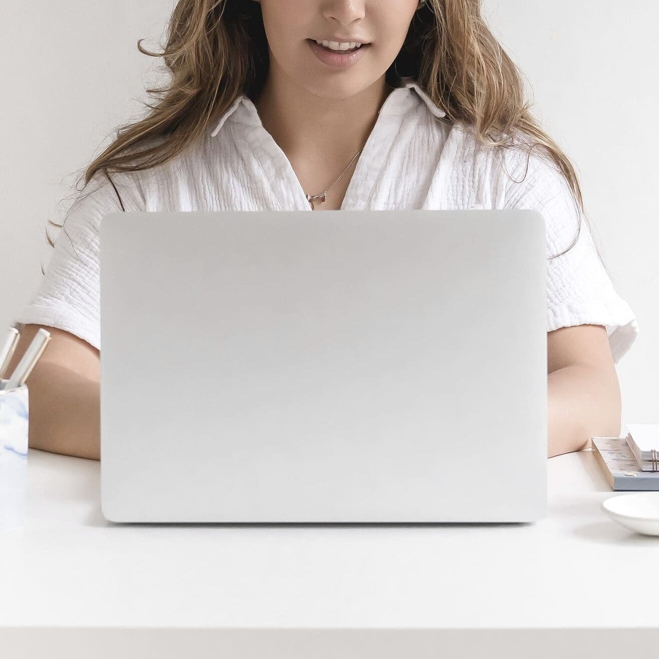 Business owner recording a Loom video to document a team process and build operational systems